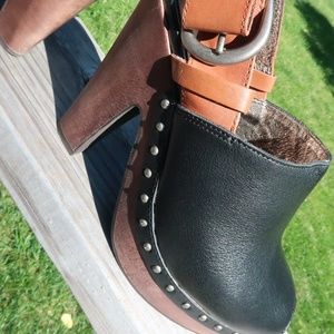 Daniblack Clog/Mules, Size 8 (M)